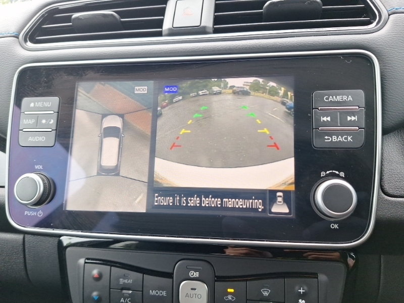 Nissan Leaf 110Kw N-connecta 39Kwh Grey #9