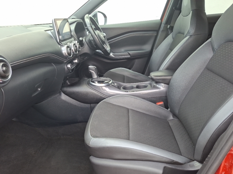 Nissan Juke 1.0 Dig-t 114 N-connecta Dct Red #5