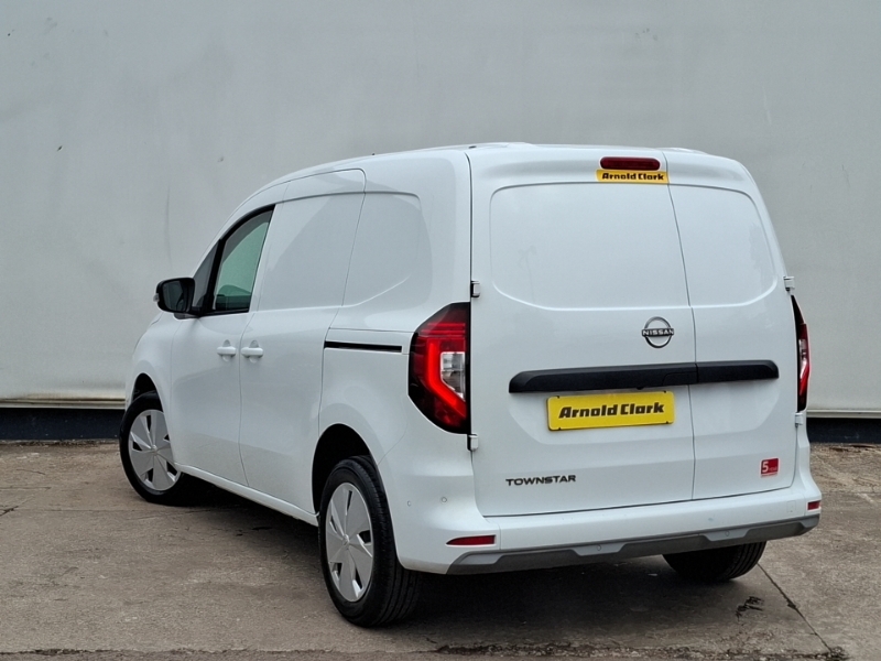 Nissan TOWNSTAR 1.3 Tekna Van White #2