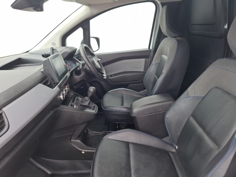 Nissan TOWNSTAR 1.3 Tekna Van White #5