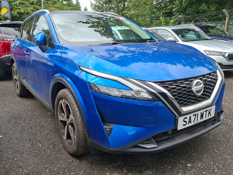 Nissan Qashqai 1.3 Dig-t Mh N-connecta Blue