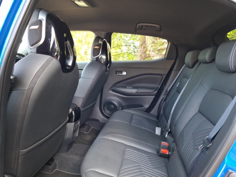 Nissan Juke 1.0 Dig-t Tekna Blue #6