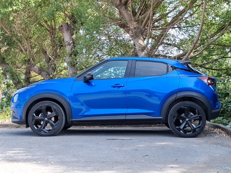 Nissan Juke 1.0 Dig-t Tekna Blue #4
