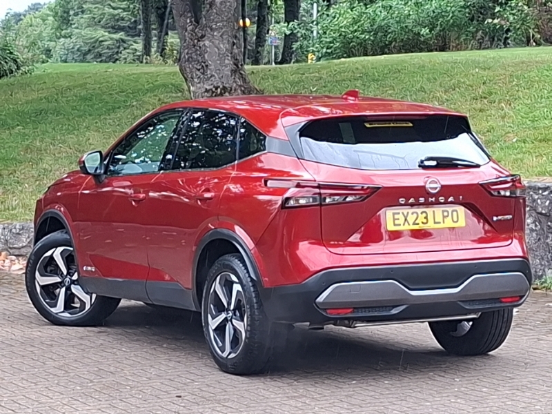 Nissan Qashqai 1.5 E-power N-connecta Red #2