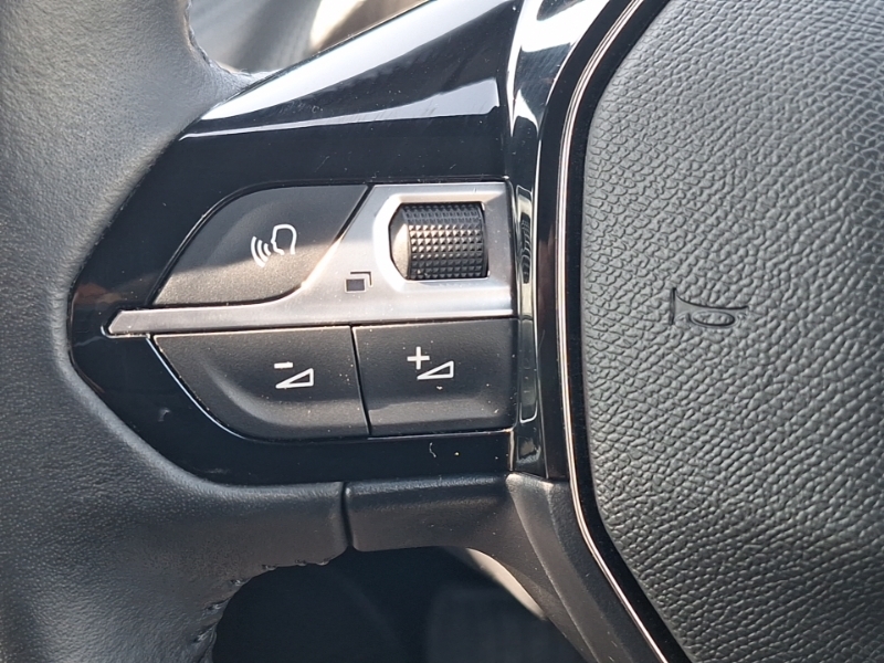 Peugeot e-2008 100Kw Gt 50Kwh Blue #12