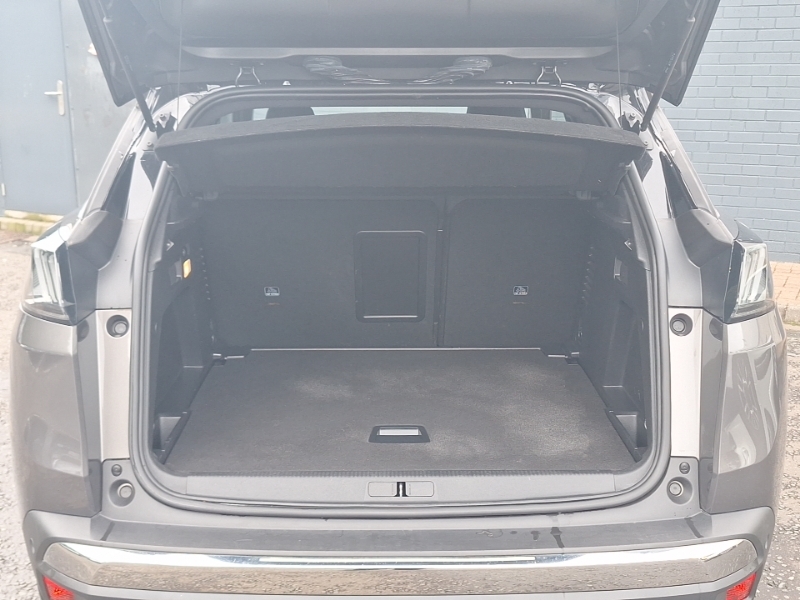 Peugeot 3008 1.5 Bluehdi Gt Black #3