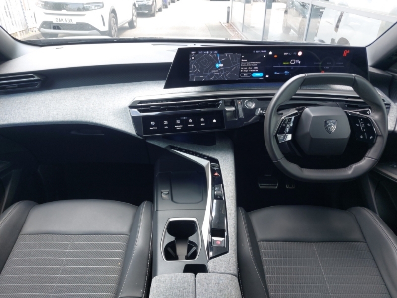Peugeot 3008 157Kw Allure 73Kwh Black #3