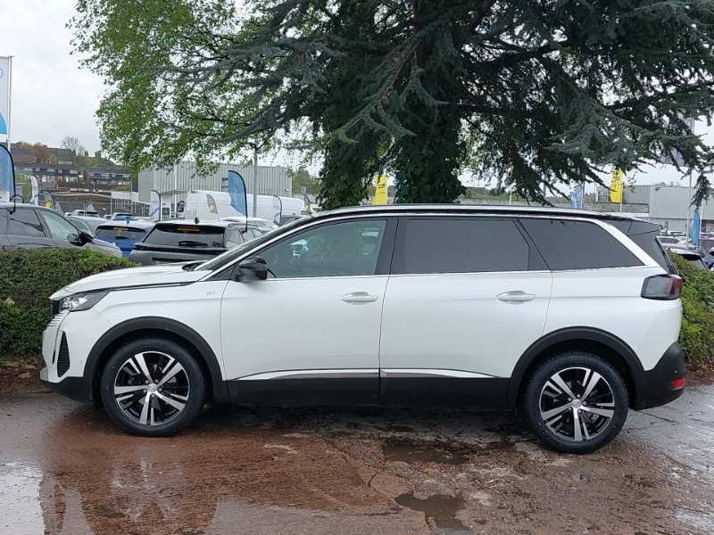 Peugeot 5008 1.5 Bluehdi Gt Eat8 White #4