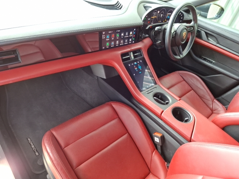 Porsche Taycan 390Kw 4S 79Kwh Grey #5