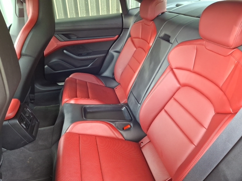 Porsche Taycan 390Kw 4S 79Kwh Grey #6