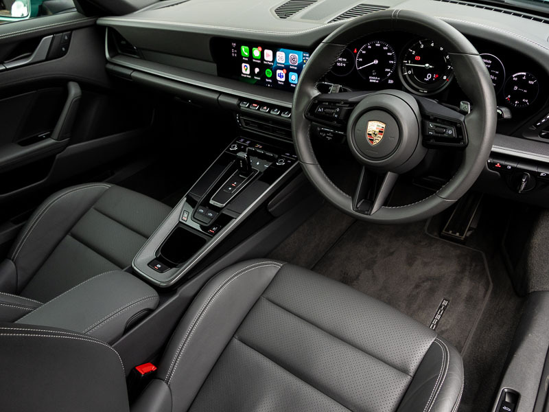 Porsche 911 2dr Pdk Green #3