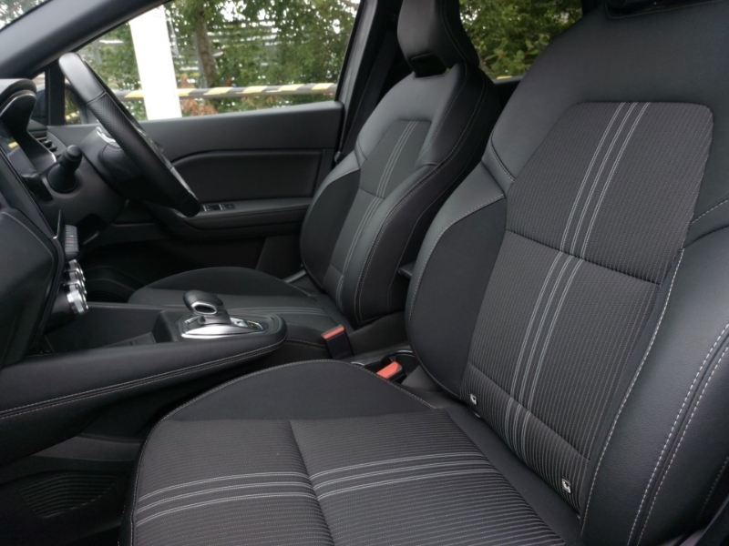 Renault Captur 1.6 E-tech Full Hybrid 145 Engineered Grey #5