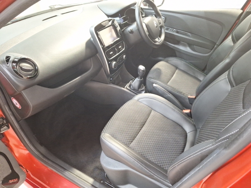 Renault Clio 0.9 Tce 90 Gt Line Red #5