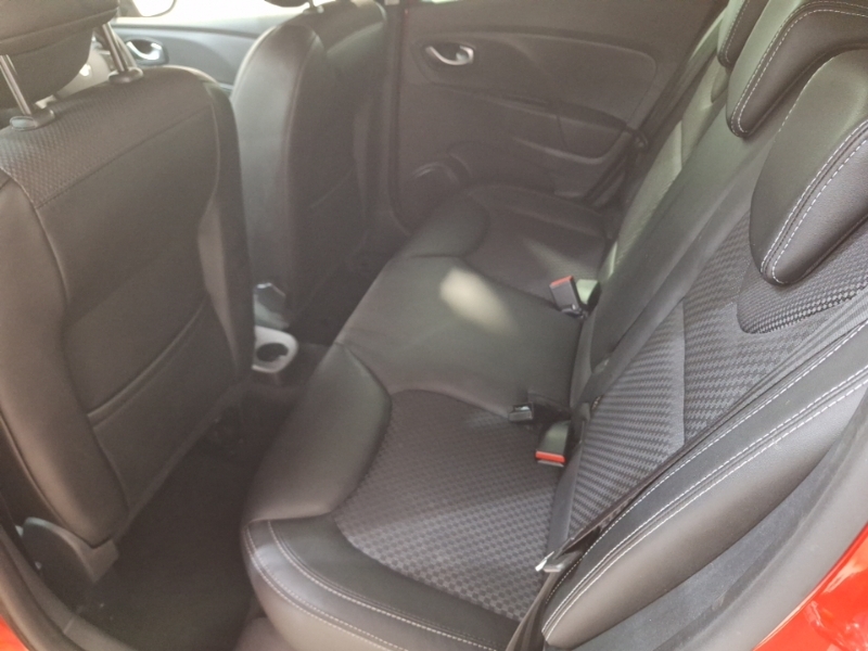 Renault Clio 0.9 Tce 90 Gt Line Red #6