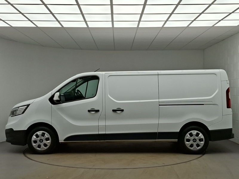 Renault Trafic Ll30 Blue Dci 130 Advance Safety Van White #4