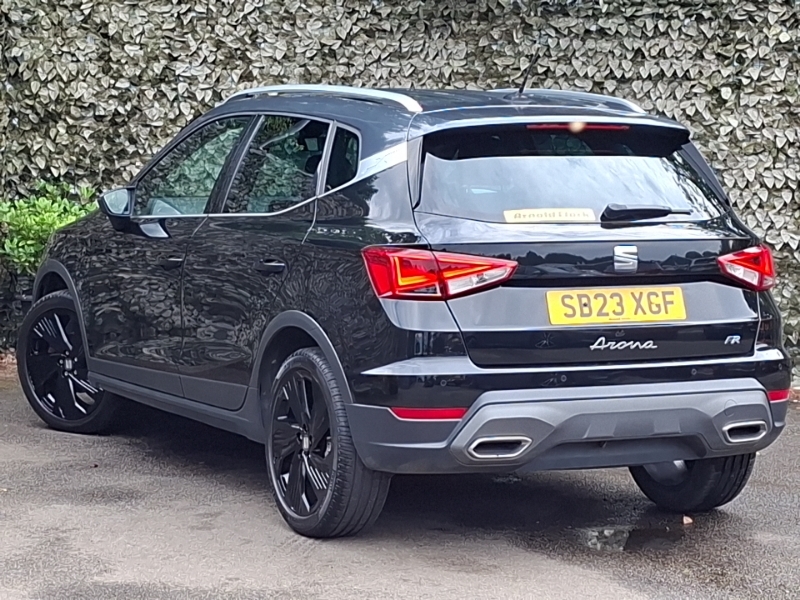 Seat Arona 1.0 Tsi 110 Fr Sport Black #2