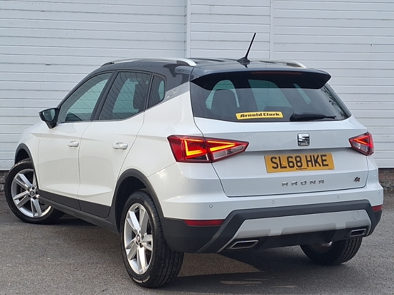 Seat Arona 1.0 Tsi 115 Fr Ez White #2