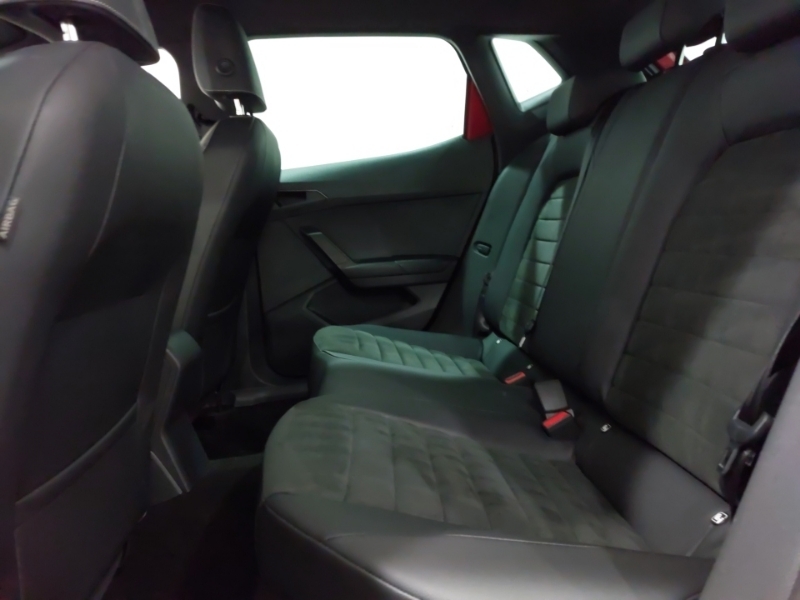 Seat Ibiza 1.0 Tsi 95 Xcellence Lux Red #6