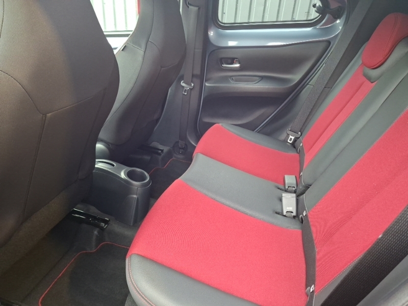 Toyota Aygo X 1.0 Vvt-i Undercover WD23FMY Grey #6