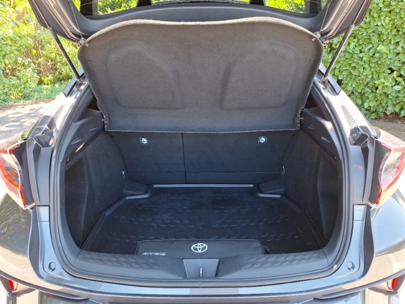 Toyota C-Hr Excel 5-Door Black #18