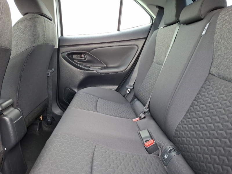 Toyota Yaris Cross 1.5 Hybrid Icon Cvt White #6