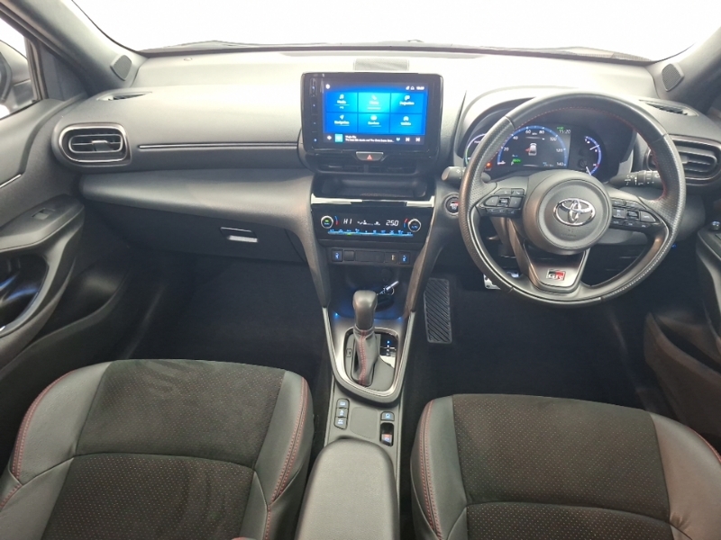 Toyota Yaris Cross 1.5 Hybrid Gr Sport Cvt Grey #3