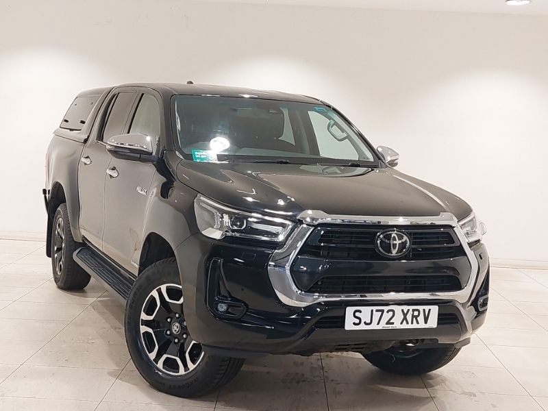 Toyota HILUX Invincible Dcab Pick Up 2.8 D-4d Black