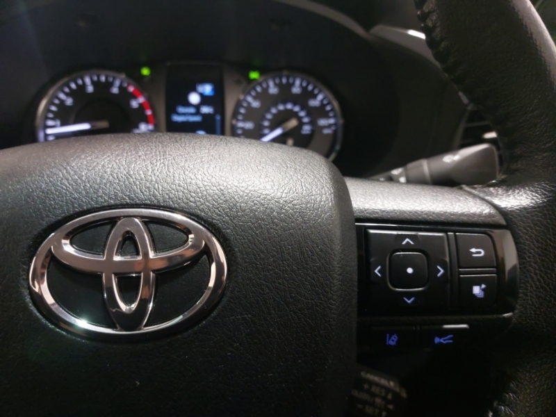 Toyota HILUX Brown #13