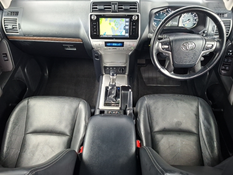 Toyota Land Cruiser 2.8 D-4d Icon 7 Seats Grey #3