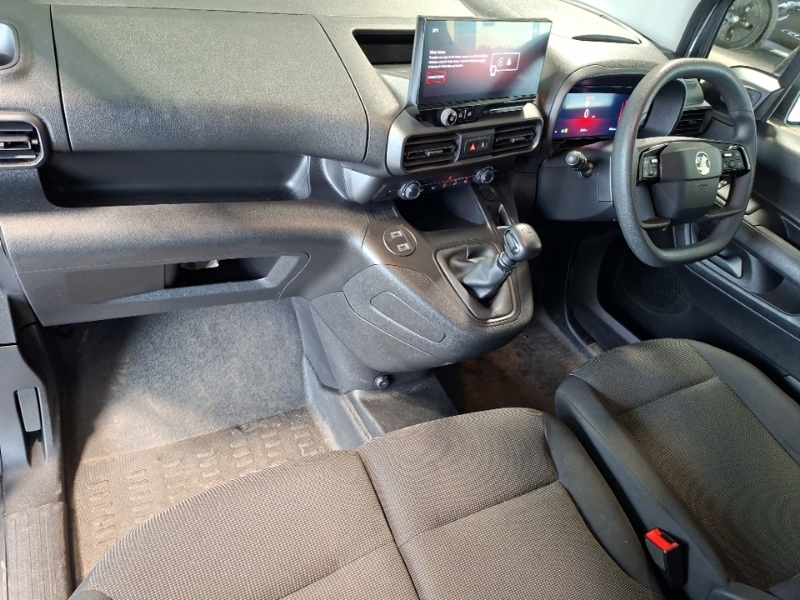Vauxhall Combo 1.5 Turbo D 130Ps Pro H1 Van White #3