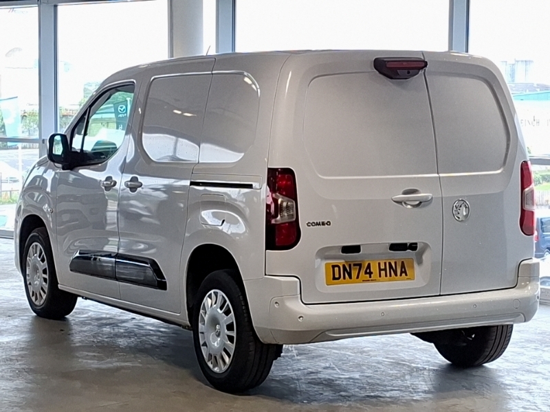 Vauxhall Combo 1.5 Turbo D 130Ps Pro H1 Van White #2