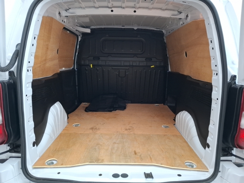Vauxhall Combo Cargo XL 1.5 100 Bhp Prime L2 Lwb Euro 6 6 White #18