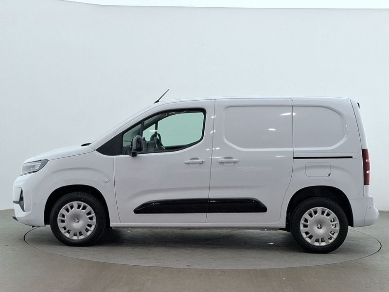 Vauxhall Combo 1.5 Turbo D 100Ps Pro H1 Van White #4