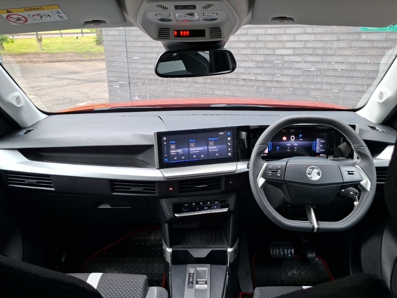 Vauxhall Frontera 83Kw Gs 44Kwh Orange #3