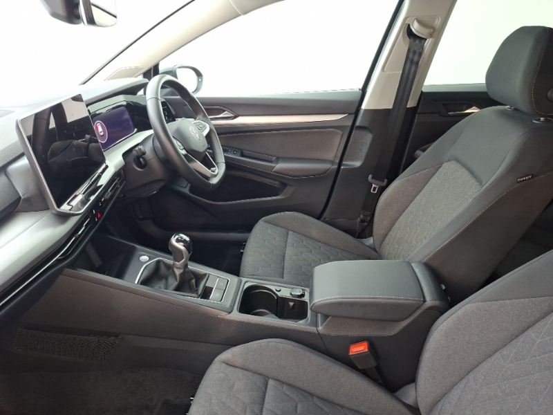 Volkswagen Golf 1.5 Tsi Match Black #5
