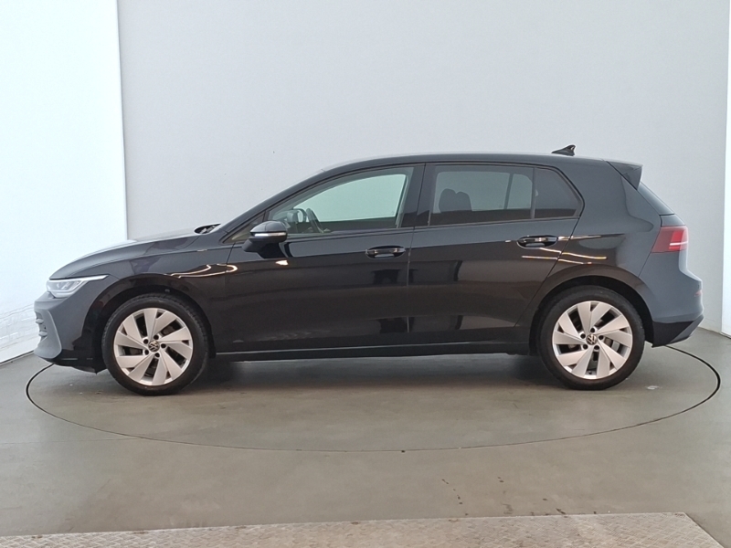 Volkswagen Golf 1.5 Tsi Match Black #4