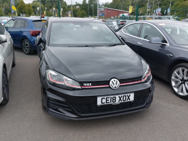 Volkswagen Golf 2.0 Tsi Gti Black