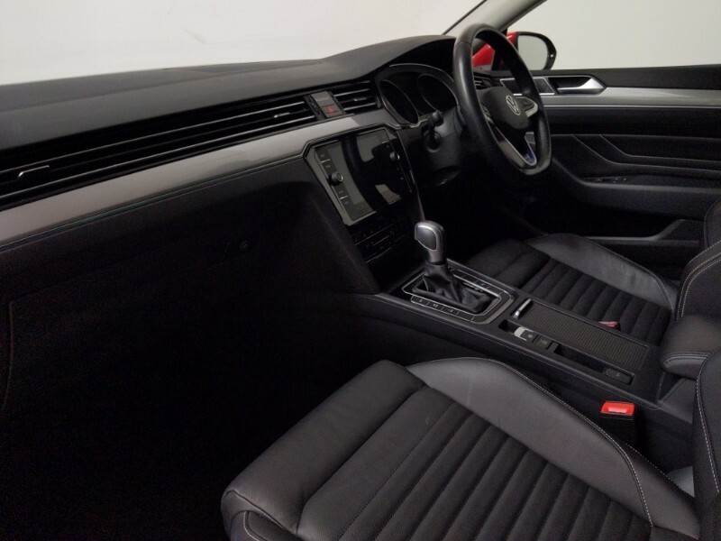 Volkswagen Passat 1.4 Tsi Phev Gte Dsg Red #5
