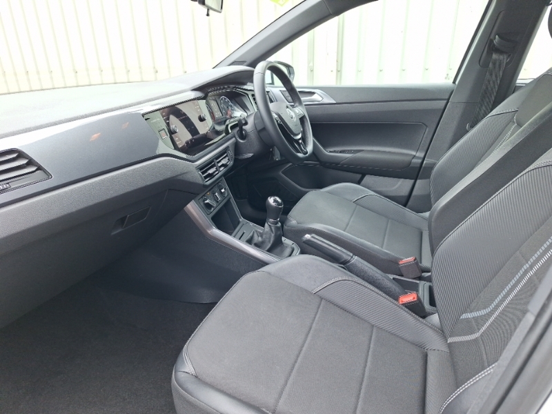 Volkswagen Polo 1.0 Tsi 95 Se White #5