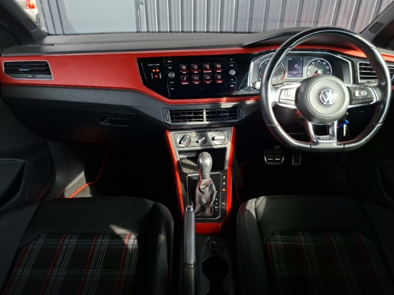 Volkswagen Polo 2.0 Tsi Gti Dsg Red #3