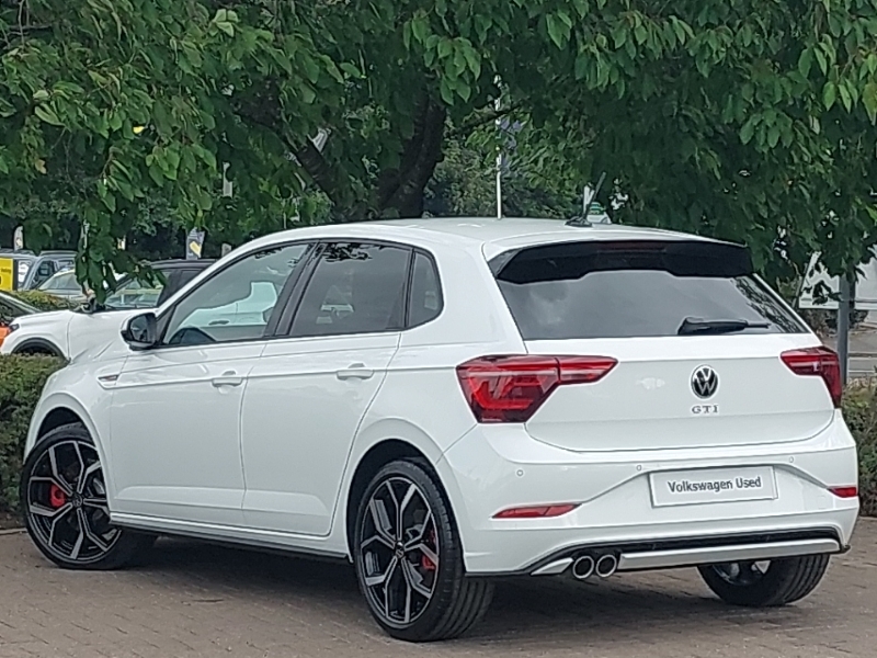 Volkswagen Polo 2.0 Tsi Gti Dsg White #2