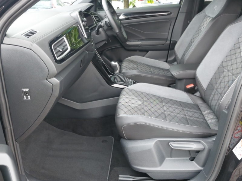 Volkswagen T-Roc 2.0 Tdi 150 Evo R-line Dsg Black #5