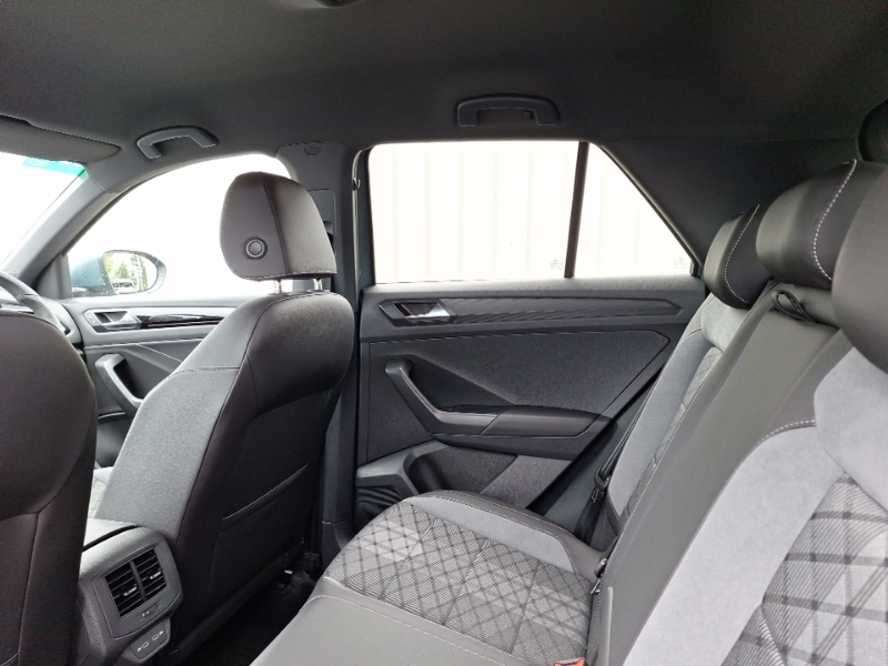 Volkswagen T-Roc 2.0 Tdi 150 Evo R-line Dsg Blue #6