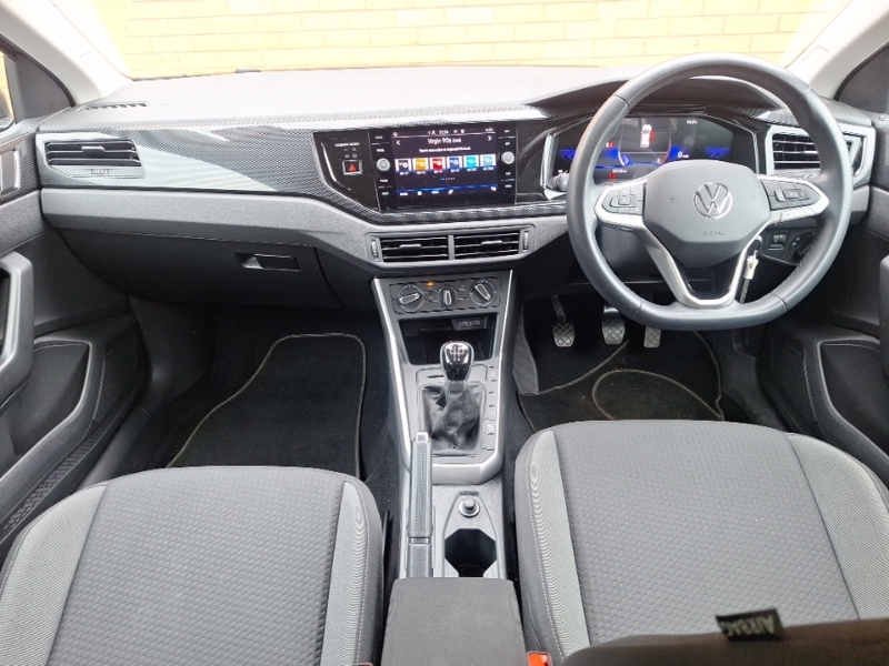 Volkswagen Taigo 1.0 Tsi Life Grey #3