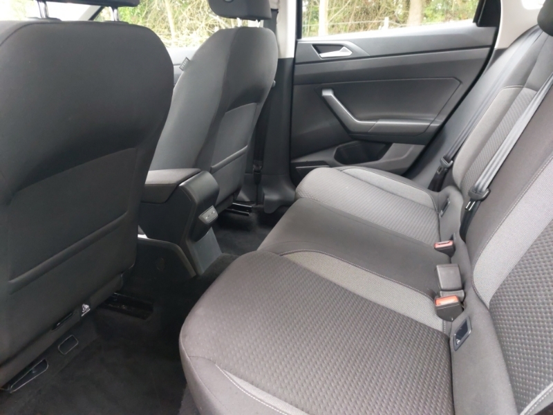 Volkswagen Taigo 1.0 Tsi 110 Life Dsg Black #6