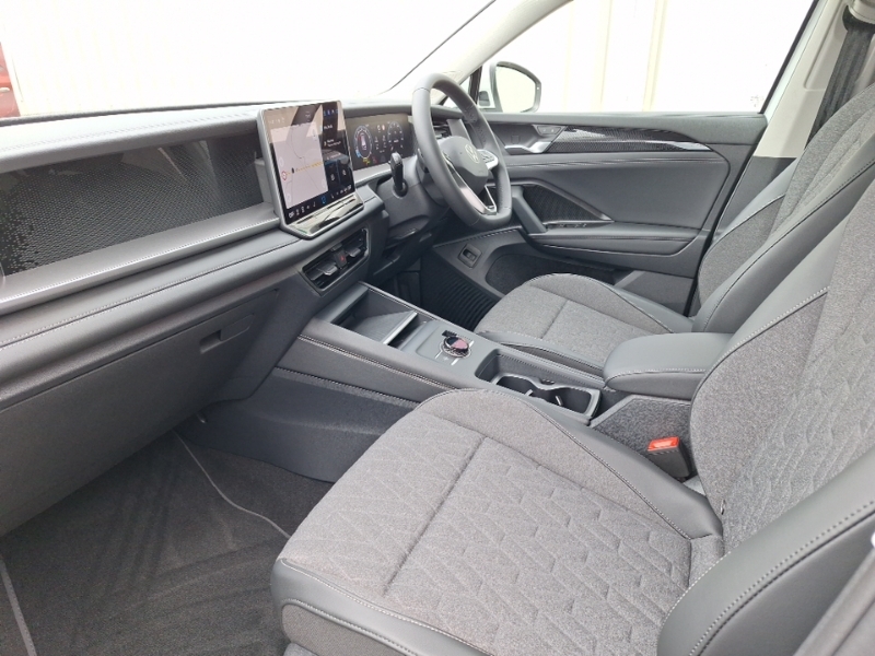 Volkswagen Tayron 1.5 Etsi Match Dsg7 7 Seat Area View White #5