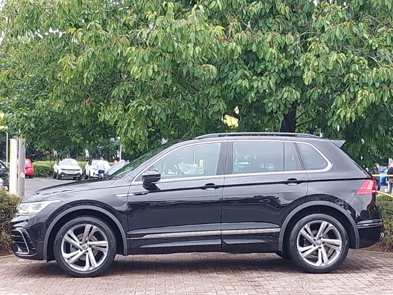Volkswagen Tiguan 1.5 Tsi 150 R-line Edition Dsg Black #4