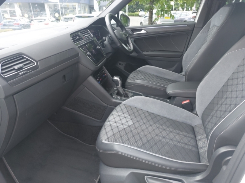 Volkswagen Tiguan 1.4 Tsi Ehybrid R-line Dsg White #5