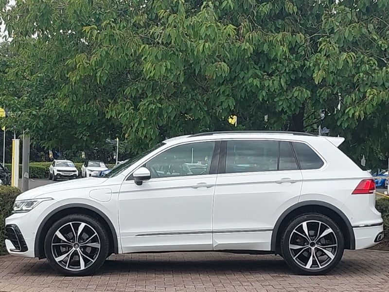 Volkswagen Tiguan 1.4 Tsi Ehybrid R-line Dsg White #4