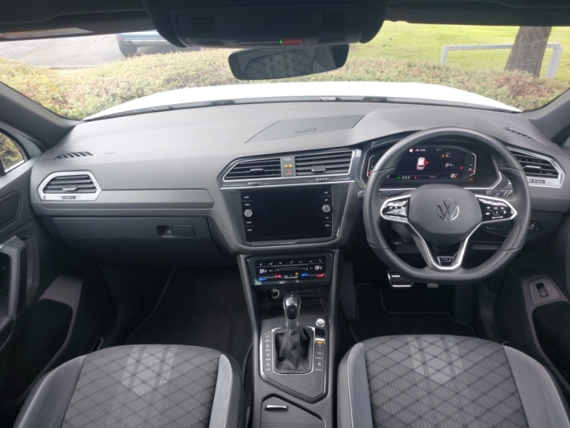 Volkswagen Tiguan 1.4 Tsi Ehybrid R-line Dsg White #3